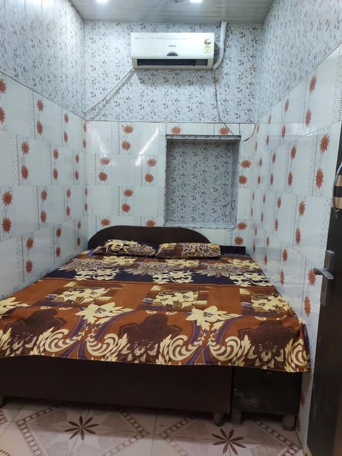 Mj Chawla Homestay Double Bed Attached Bathroom Room أمريتسار المظهر الخارجي الصورة