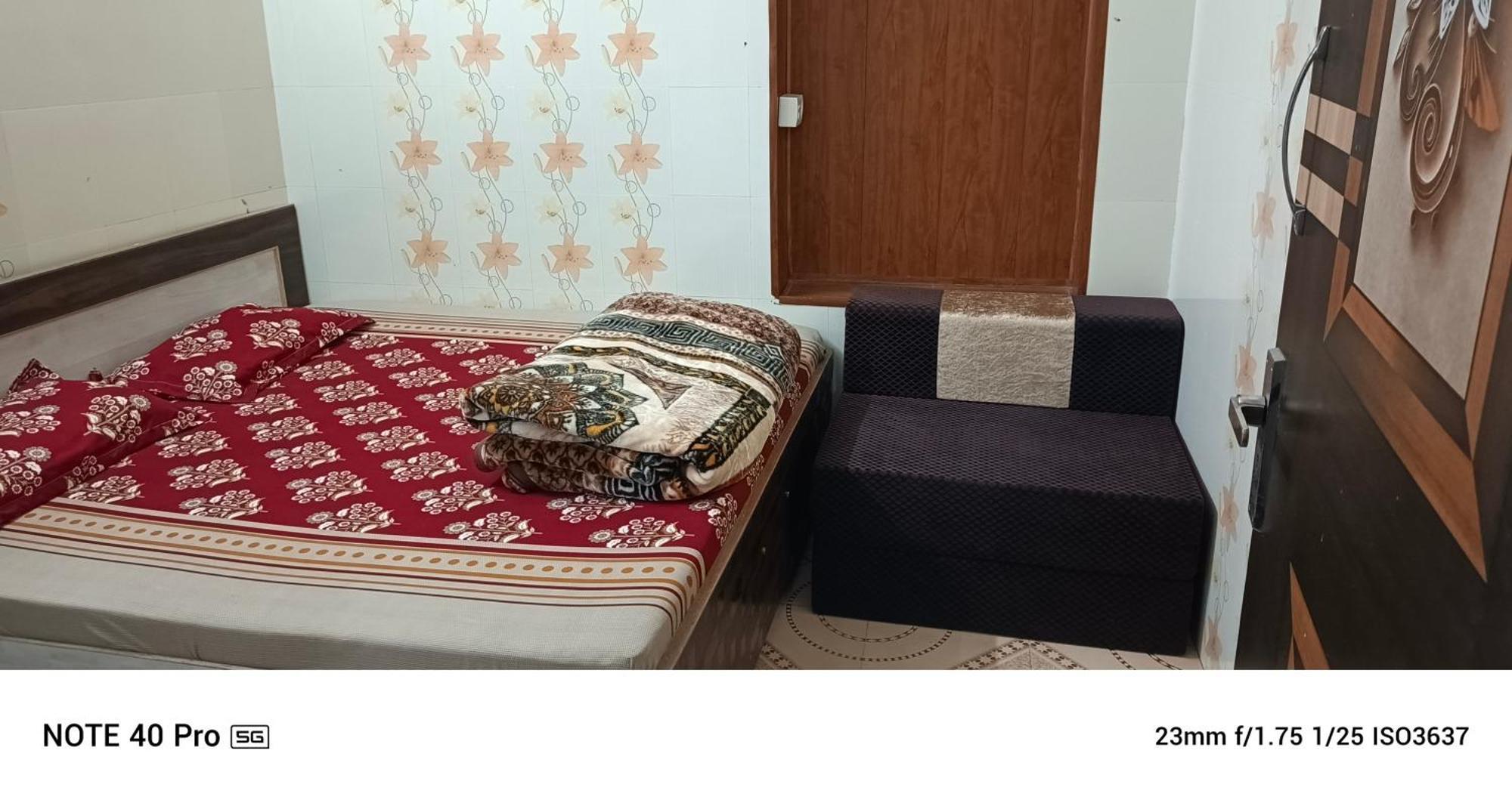 Mj Chawla Homestay Double Bed Attached Bathroom Room أمريتسار المظهر الخارجي الصورة